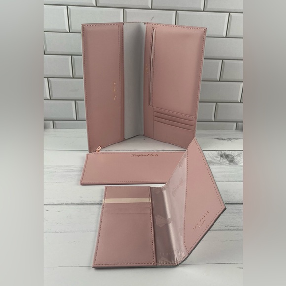 Ted Baker  Set of 3  Pieces  Travel Holder Vegan Leather  Multi Color NWOT - Picture 4 of 16